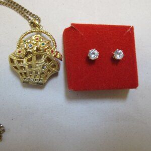 Flower Basket Watch Pendant with Earring Studs